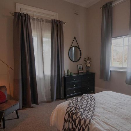 The Royal Mail Hotel Braidwood Екстериор снимка